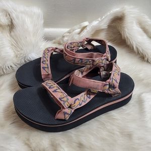 Teva Womens Platform Sandals Sz 11